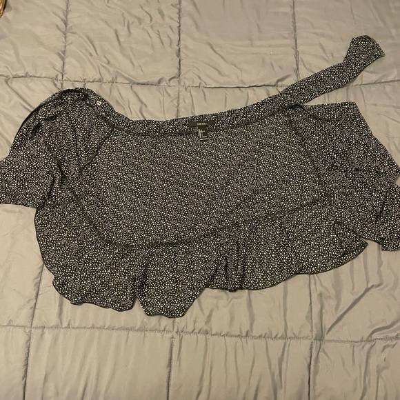 Forever 21 wrap skirt, Black w/white polka dot sheer w/ruffle bottom women Large - Picture 9 of 11